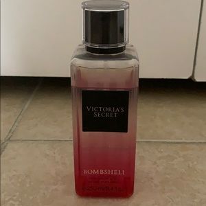 Victoria’s Secret Bombshell Fragrance Mist